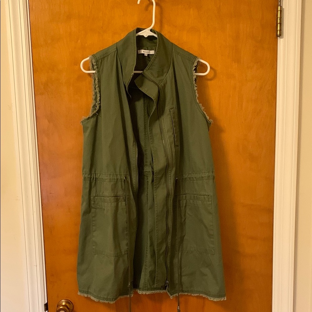 Ro & De Olive Green Sleeveless Vest